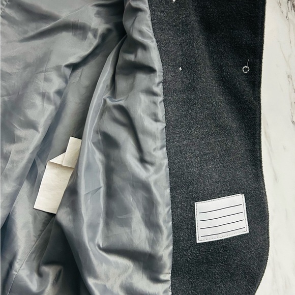 Tailored Rothschild Coat of Arms Dress Coat - Picture 6 of 7